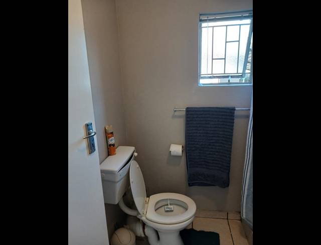 1 BEDROOM PROPERTY TO RENT IN DIE BULT